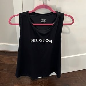 PELOTON black tank Plus-size